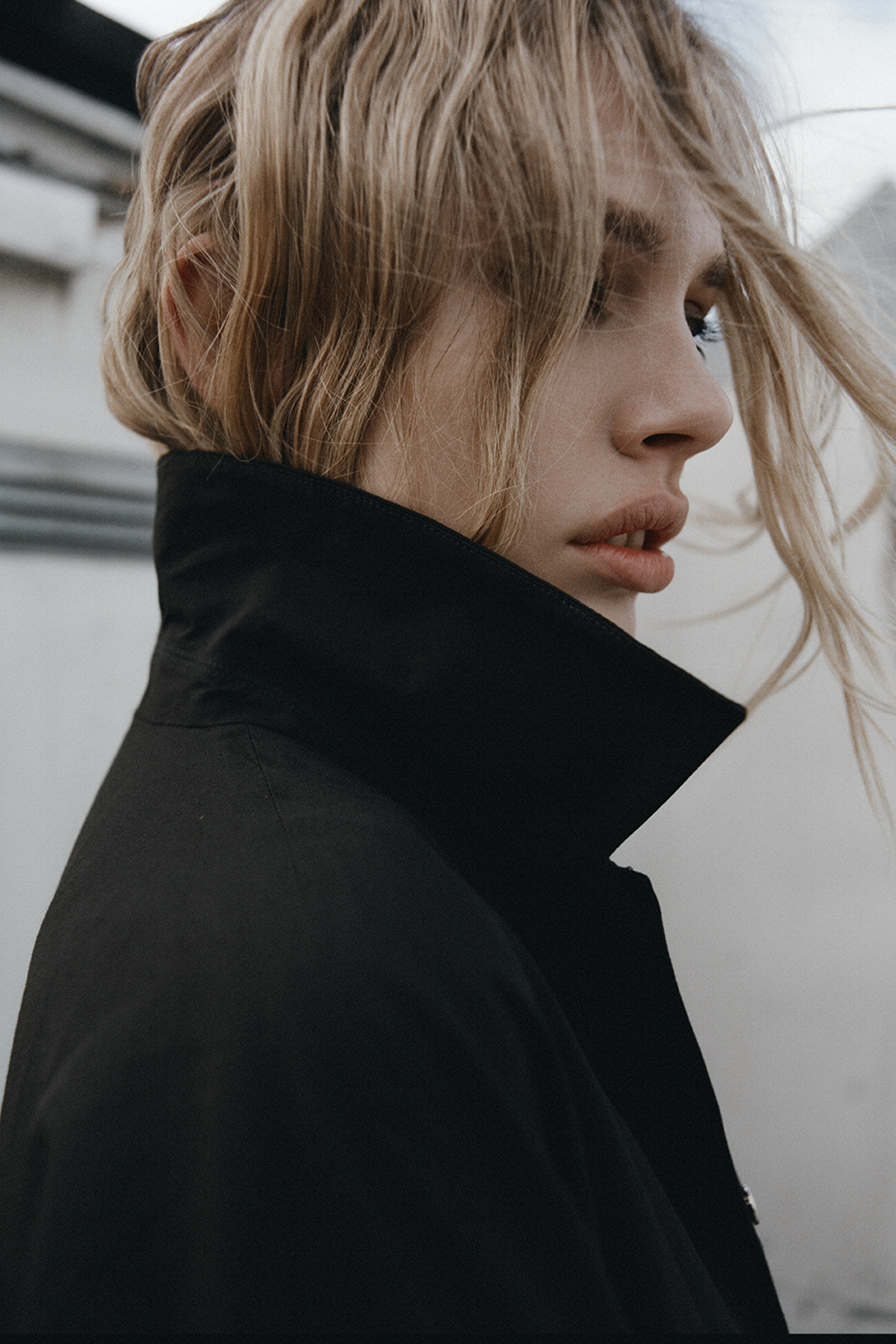 Curve Trench