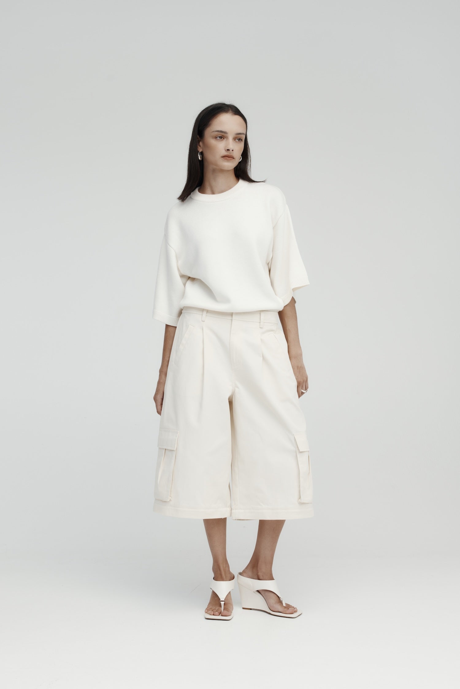 Short Sleeve Shoulder Knit